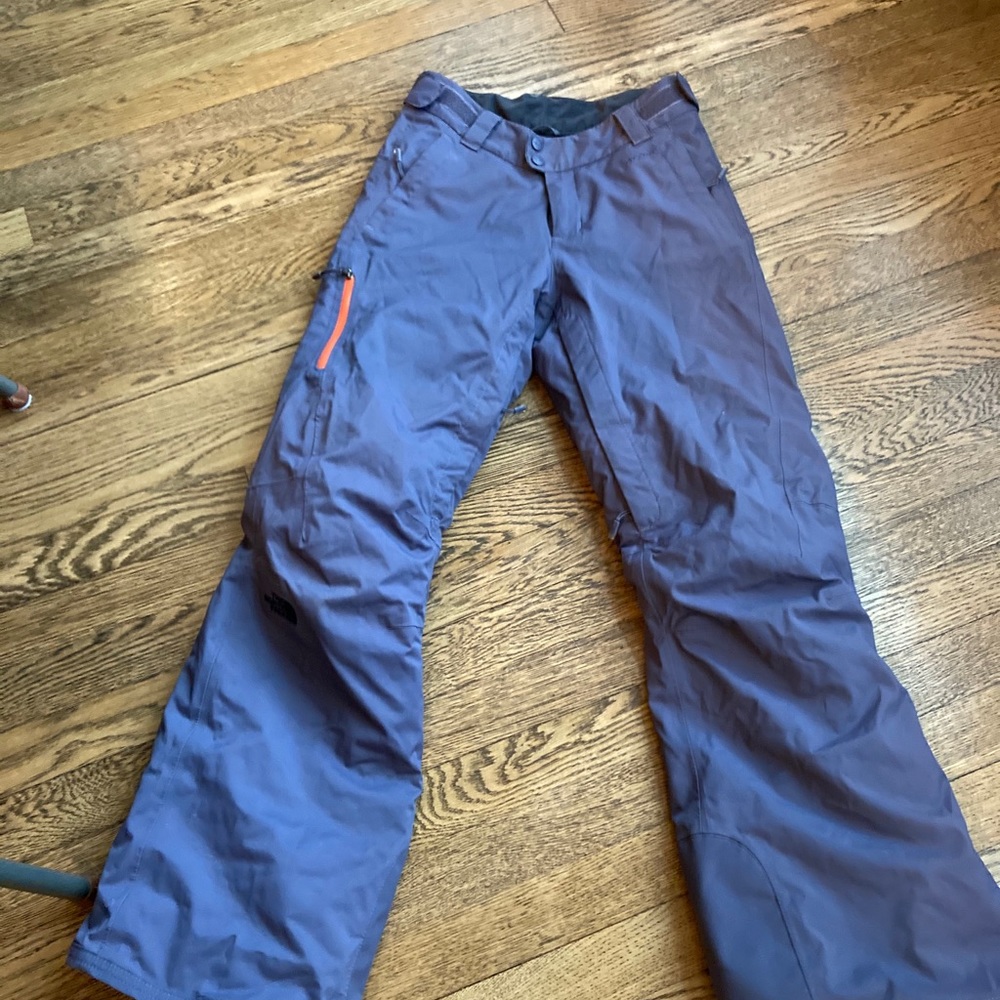 Women’s North Face Hyvent purple ski pants